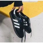 Adidas Samba OG Shoes For Men - Image 2