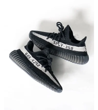 Adidas Yeezy 350 V2 Oreo Black Semi UA With Full Accessories Men Shoes (FT372) - Image 2
