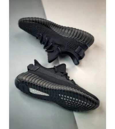Adidas Yeezy Boost 350 V2 Shoes For Men (SZ20)