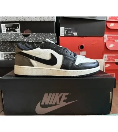 Air Jordan 1 Retro Low Shoes For Men (SL420) - Image 2