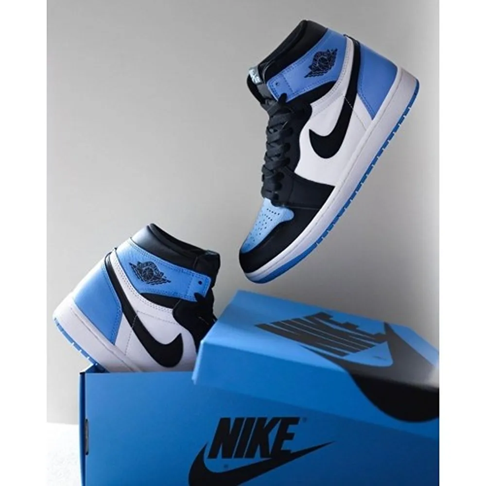 Air-Jordan-Retro-1-Unc-Semi-Ua-Shoes-For-Men-Hs68.Webp Air Jordan Retro 1 Unc Semi Ua Shoes For Men (Hs68)