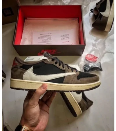 Classy Air Jordan Retro 1 Travis Scott Brown Shoes For Men (SHUB260)
