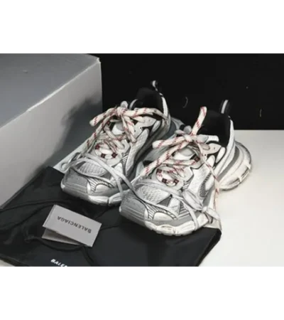 Classy Balenciaga 3 Xl Silver Shoes For Men (SHUB253)