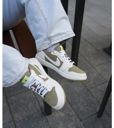 Classy Nike Air Jordan Retro 1 Travis Scott Low Shoes For Men (BH1072) - Image 2