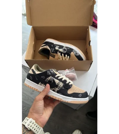 Classy Nike Sb Dunk Low Jack Cactus Shoes For Men (S1H97)