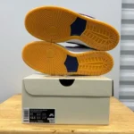 Classy Nike Sb Dunk Low Rayssa Leal Shoes For Men (SW6209) - Image 2