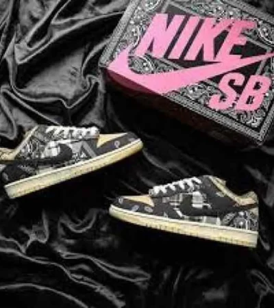 Classy Nike SB Dunk Low Travis Scott Bandana Shoes For Men (SHI178)