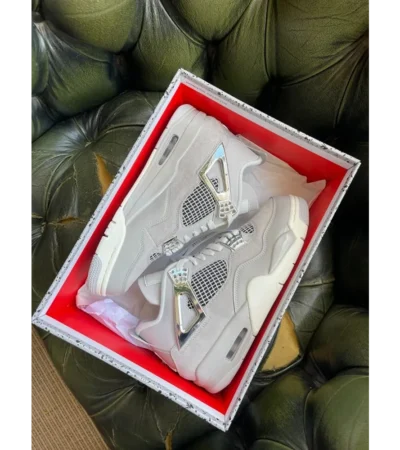 Imported Nike Air Jordan Retro 4 Frozen Shoes For Men (SW5731) - Image 2