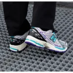 New Balance 1906r Hornets Shoes For Men (SZ48) - Image 2