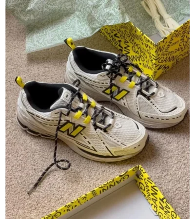New Balance 1906R X Ganni Egret With Original Yellow Box And Butter Paper Men Shoes (FT726) - Image 2