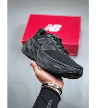 New Balance Fresh Foam X More V5 Shoes For Men (BSF970)
