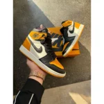 Nike Air Jordan 1 Taxi Shoes For Men (SZ30) - Image 2