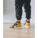 Nike Air Jordan 1 Taxi Shoes For Men (SZ30) - Image 3