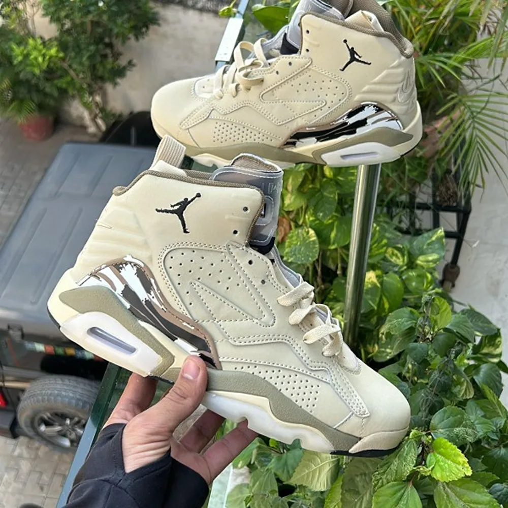 Nike-Air-Jordan-Gold-Shadow-Shoes-For-Men-Sw1079.Webp Nike Air Jordan Gold Shadow Shoes For Men (Sw1079)
