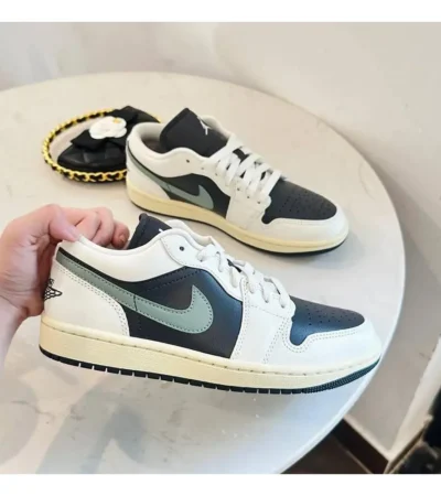 Nike Air Jordan Retro 1 Jade Smoke Shoes For Men (BOT1866) - Image 2