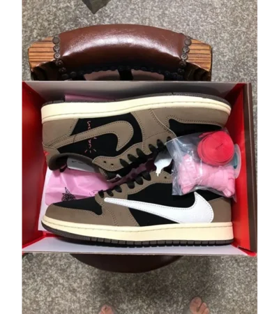 Nike Air Jordan Retro 1 Low X Travis Scott Mocha Semi UA Shoes For Men (HS42) - Image 2