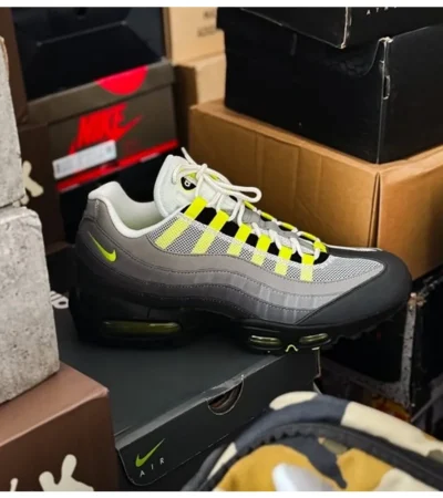 Nike Air Max 95 Neon Shoes For Men (SL568)