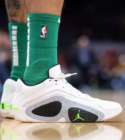 Nike Jordan Jayson Tatum 2 Legacy White Neon Men Shoes (FT500)