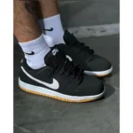 Nike Sb Dunk Low Black Gum Shoes For Men (LAZ522) - Image 3