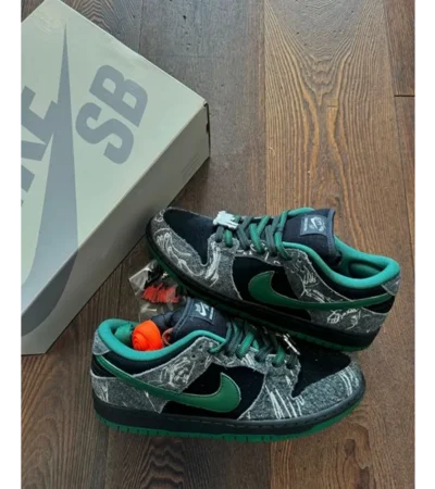Nike SB Dunk Low There Skateboard Shoes For Men (HS103) - Image 2