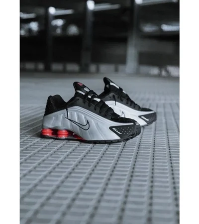 Nike Shox R4 Black Metallic Silver Shoes For Men (BSF631)