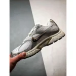 Nike V5 Rnr Parachute Beige Metallic Shoes For Men (BSF965) - Image 4