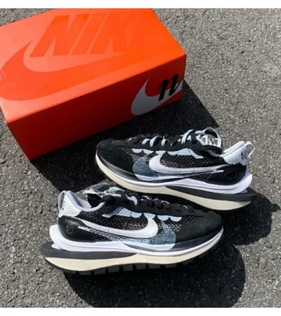 Nike X Sacai Vapor Waffle Black Shoes For Men (SL448) - Image 2