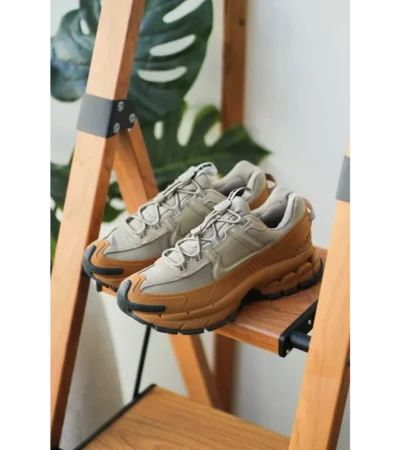 Nike Zoom Vomero 5 Roam Flax Men Shoes (FT370)
