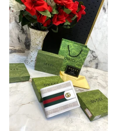 Premium Gucci Wallet For Men (CSO2553)