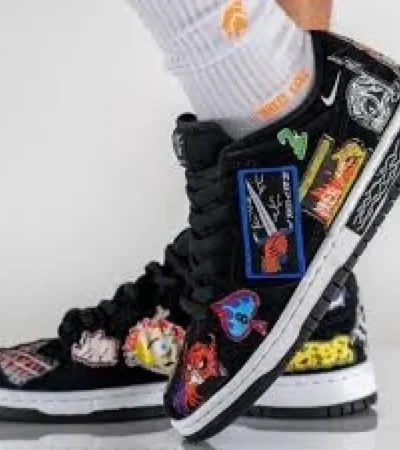 Trendy Nike Sb Dunk Low Neck Face Shoes For Men (CSO4555) - Image 2