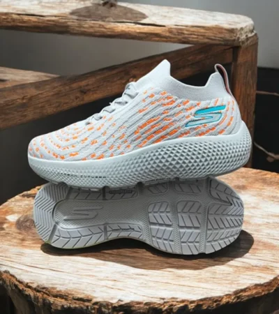 Classy Skechers Max Road Hyper Shoes For Men (SHH07738)