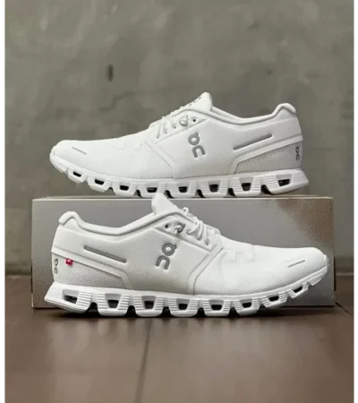 Classy Dc Cloud On Till 2.0 White Shoes For Men (SHH07823)