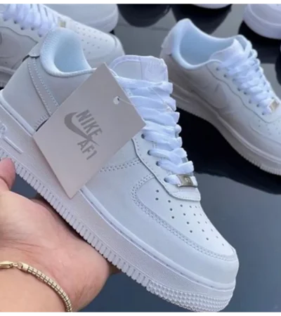Trendy Nike Air Force White Shoes For Men (SHUB770)