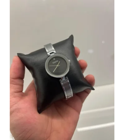 Classy Gucci Watch For Women (J2226)