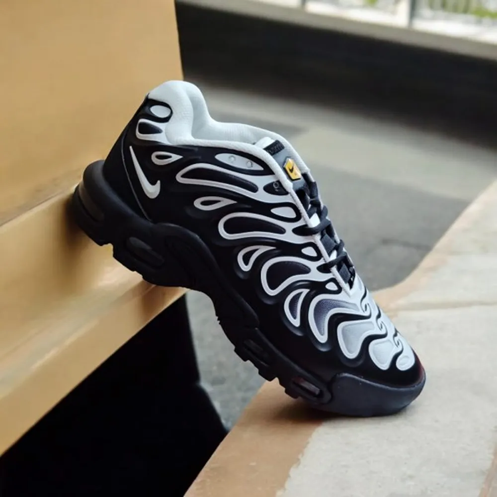 P-42-12-42-15-547485.Webp Classy Nike Air Max Plus Drift Shoes For Men (Shh07693)