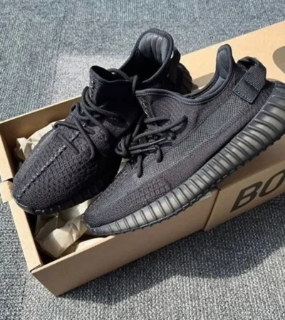 Premium Adidas Yeezy Boost 350 V2 Shoes For Men (QT334) - Image 2