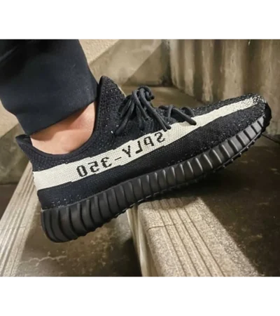 Premium Adidas Yeezy 350 V2 Core Black White Shoes For Men (QT243)
