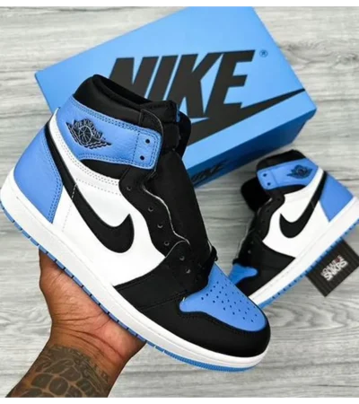 Trendy Nike Air Jordan Retro 1 High Unc Shoes For Men (SHUB725)
