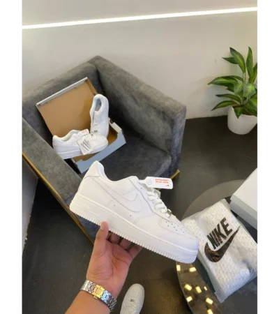 Stylish Nike Airforce 1 Low Pure White Shoes For Men (S1H24)