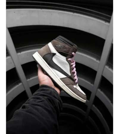 Classy Nike Air Jordan Retro 1 High Travis Scott Shoes For Men (S1H58) - Image 2