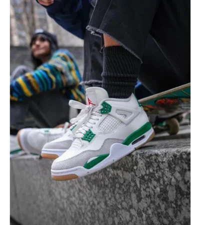 Trendy Air Jordan Retro 4 Sb Pine Green Shoes For Men (SOH365)
