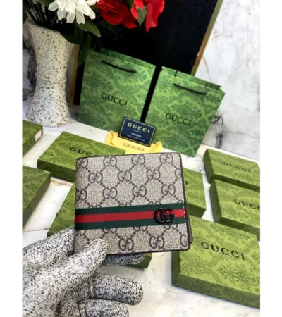 Classy Gucci Wallet For Men (BSF1676)