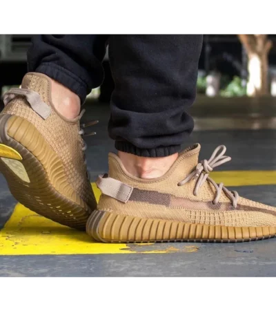 Trendy Adidas Yeezy 350 V2 Earth Shoes For Men (LAZ1517)