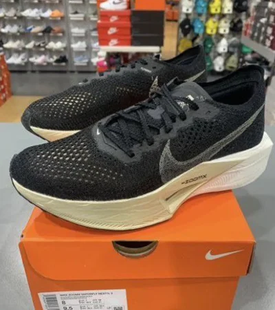 Trendy Nike Vaporfly Next 3 Black Gold Shoes For Men (FF555)