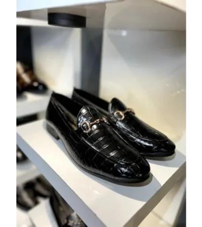 Trendy Gucci Black Loafers For Men (FF562)