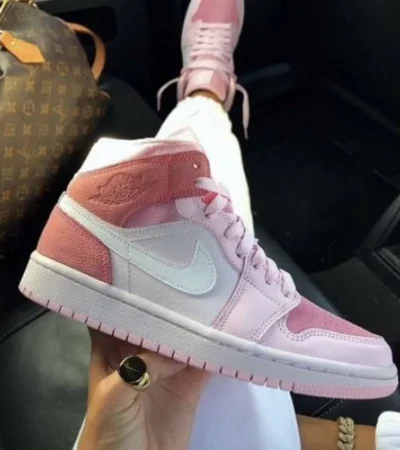 Trendy Nike Air Jordan 1 Mid Rosa Claro Shoes For Women (FF745)