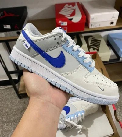 Trendy Nike Sb Dunk Low Ivory Hyper Royal Shoes For Men (FF671)