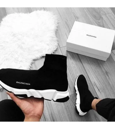 Luxurious Balenciaga Speed Trainer Black White Shoes For Men (BSF1867)