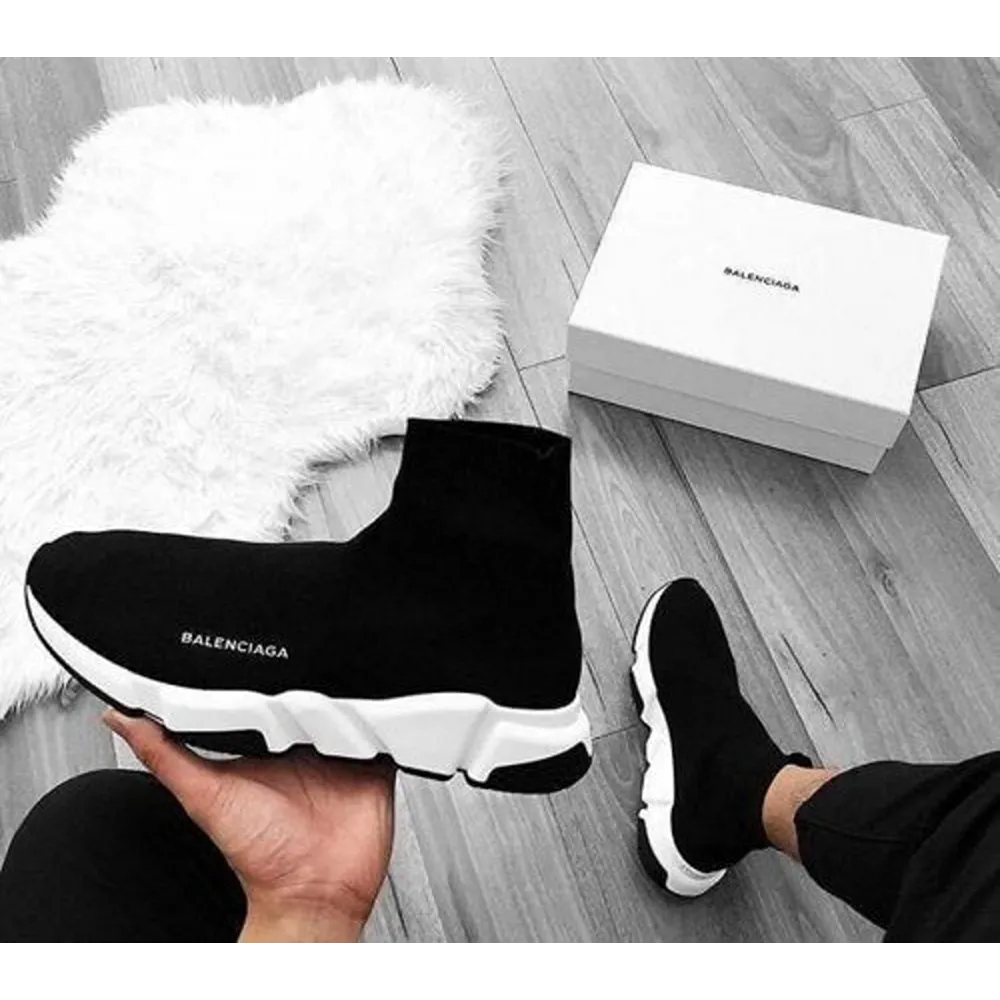 P-Photo-2024-12-18-12-29-44-12-37-59-621437.Webp Luxurious Balenciaga Speed Trainer Black White Shoes For Men (Bsf1867)