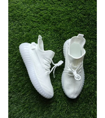 Premium Adidas Yezzy Shoes For Men (CW31)